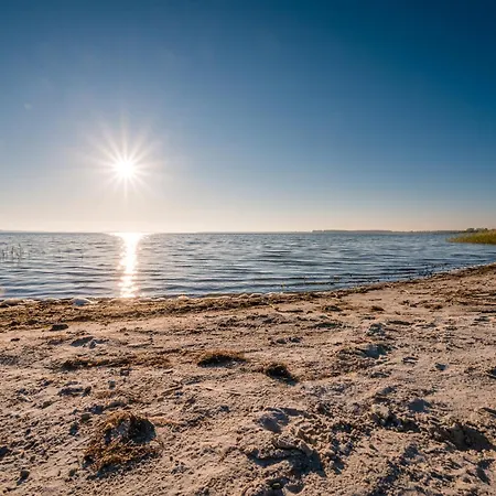 Marina Martinshafen - Lotsenhaus Resort