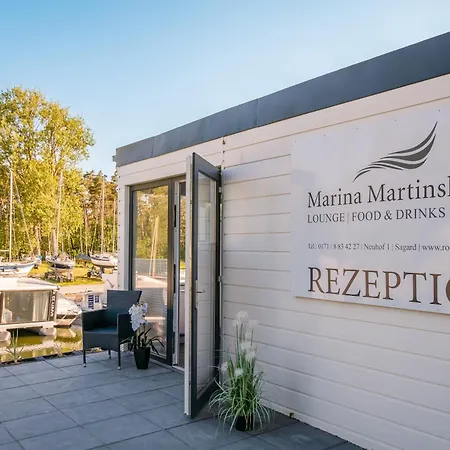 Marina Martinshafen - Lotsenhaus Resort